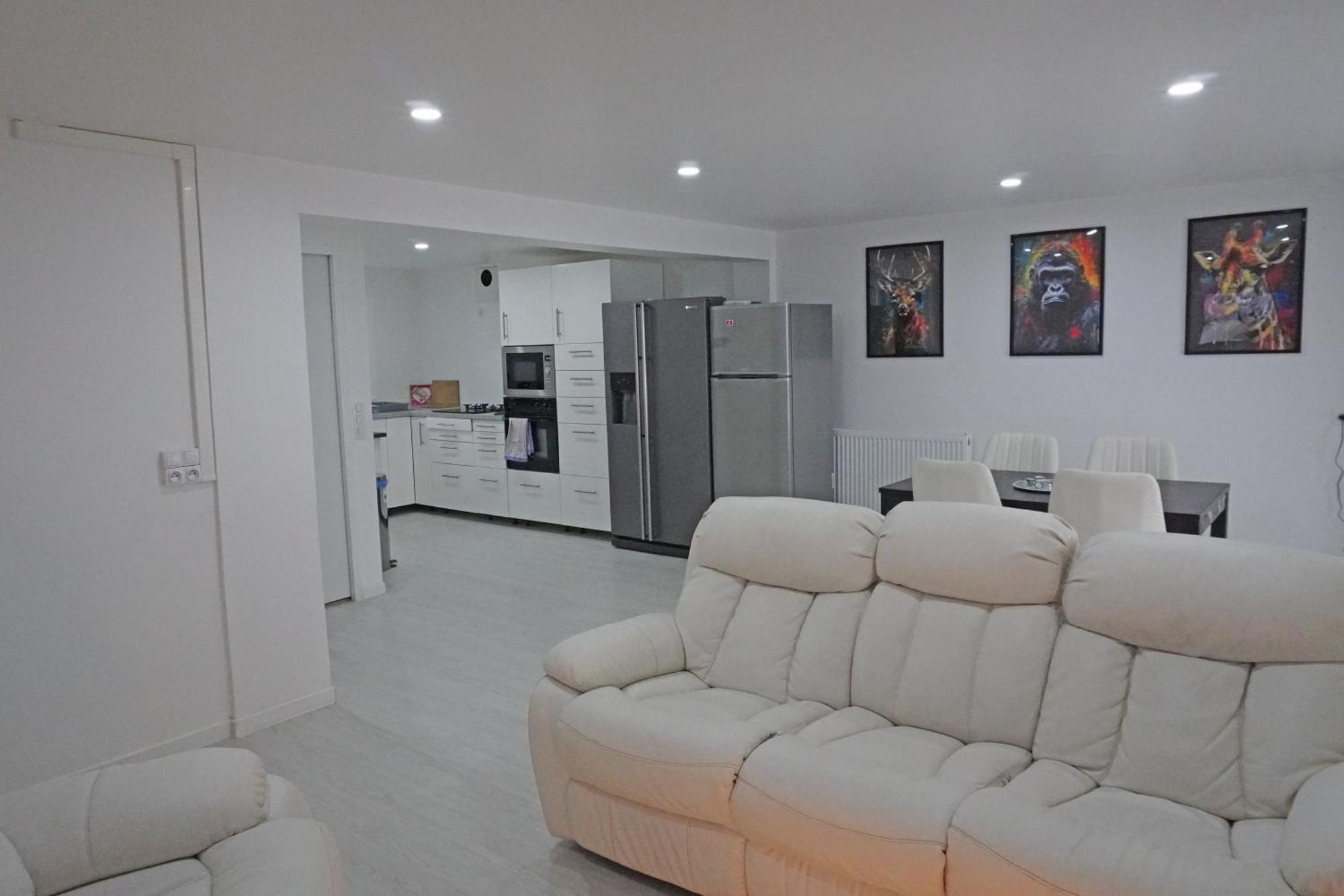 Appartement Entier 2 Chambres Chez Zarius 아티스 몽스 외부 사진
