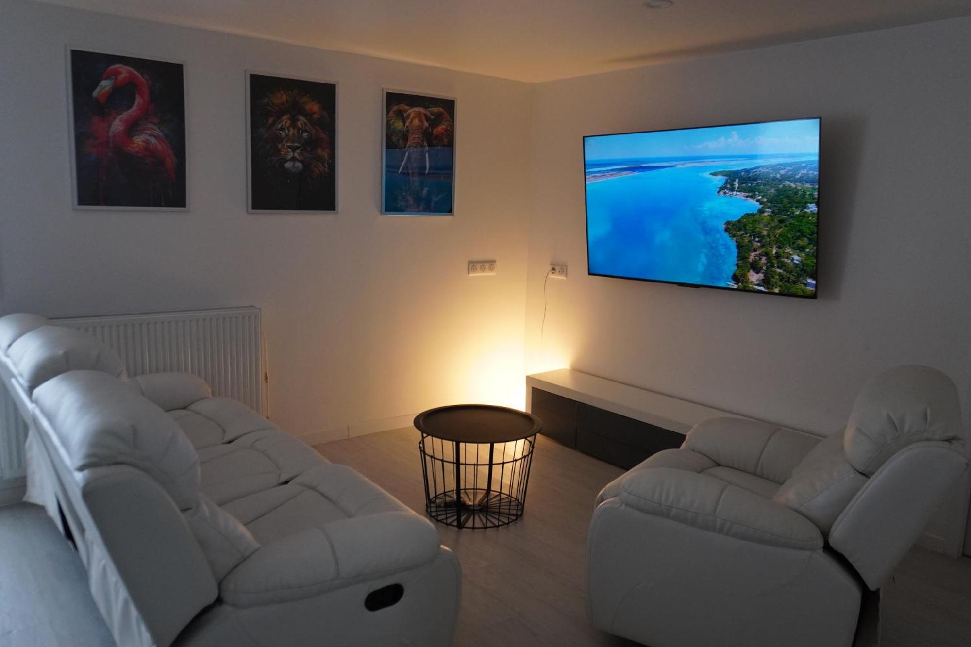 Appartement Entier 2 Chambres Chez Zarius 아티스 몽스 외부 사진