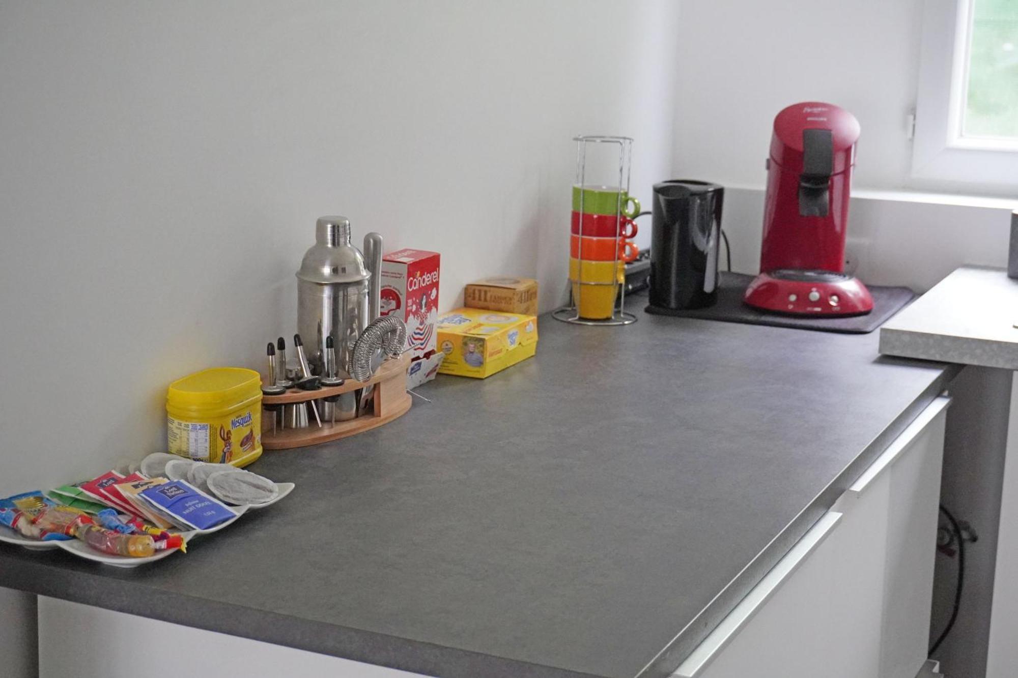 Appartement Entier 2 Chambres Chez Zarius 아티스 몽스 외부 사진